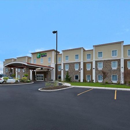 Holiday Inn Express Canandaigua By Ihg Exterior photo