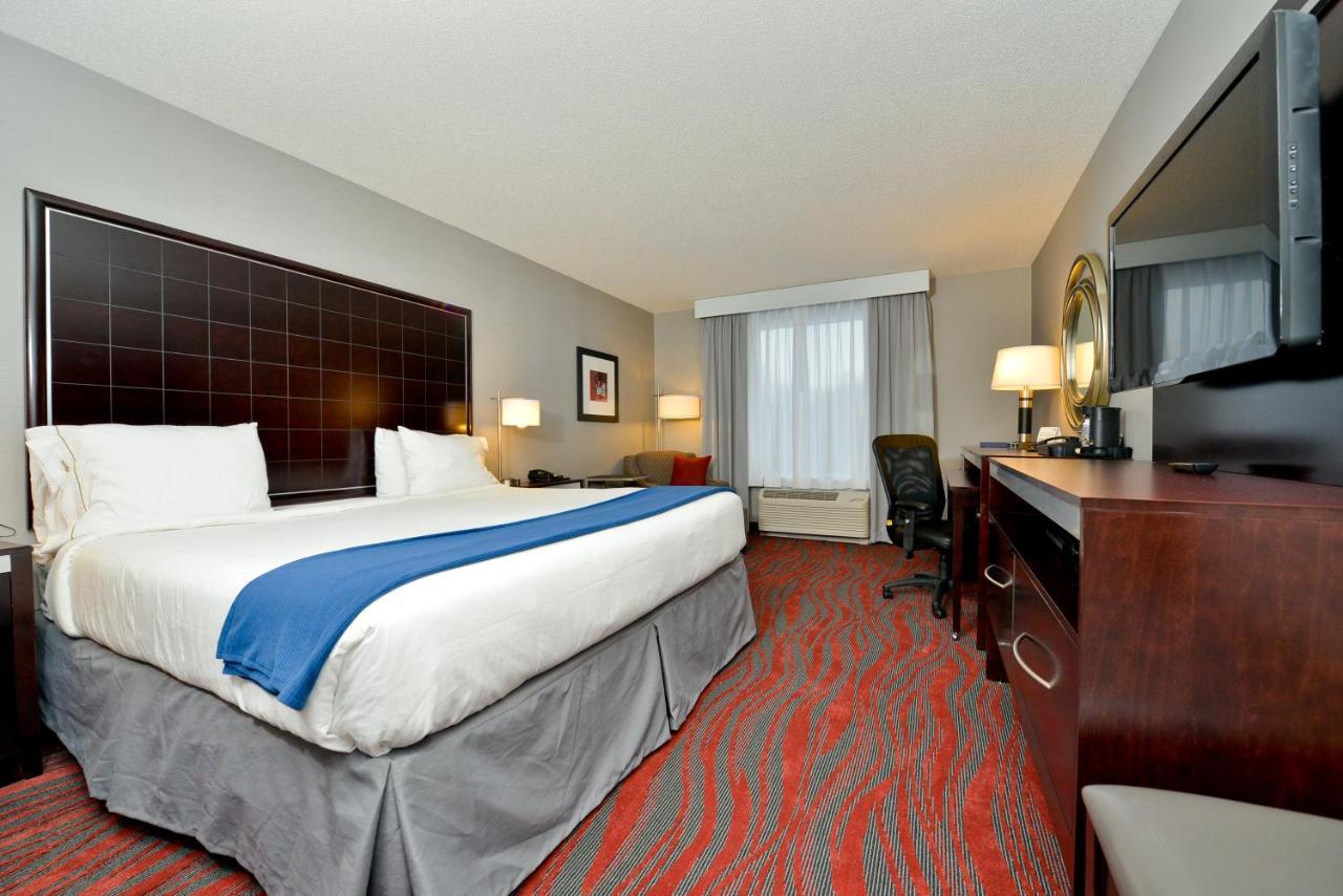 Holiday Inn Express Canandaigua By Ihg Room photo