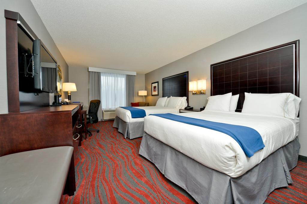 Holiday Inn Express Canandaigua By Ihg Room photo